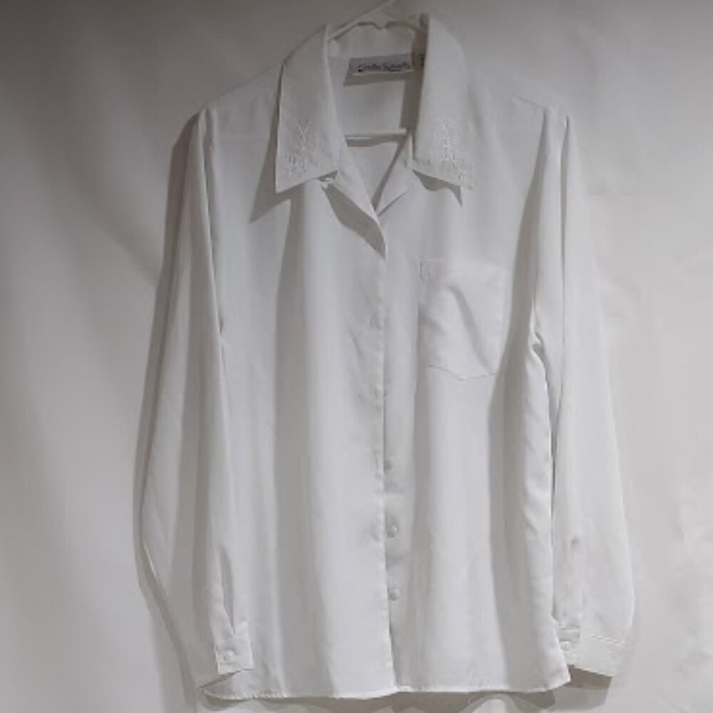 CLAUDIA RICHARD NWOT WHITE BUTTON COLLARED DRESS SHIRT EMBROIDERED COLLAR 16